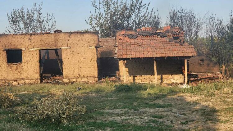 Нов пожар засегна необитаема къща в Славяново