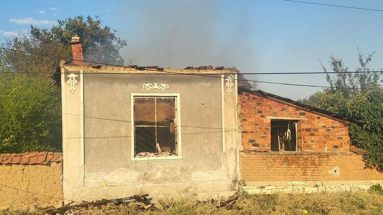 Нов пожар засегна необитаема къща в Славяново