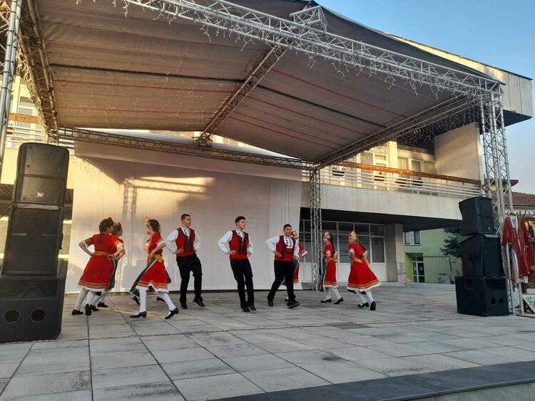 "Вечерта на Грохотно" предизвика фурор в Девин 