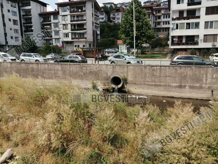 След своя проверка от "ВиК"-Смолян отричат да има изтичане от колектора. Каква е истината?