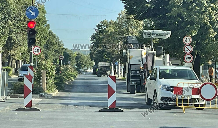 Затвориха нов участък от „Раковски“ за преасфалтиране – от „Дунав“ до „Ком“