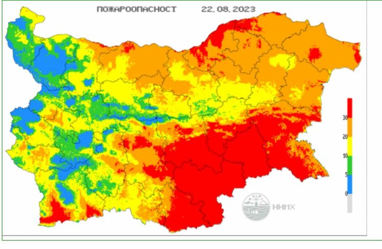 Червен код за пожари и жълт за опасно топло време в региона на Хасково