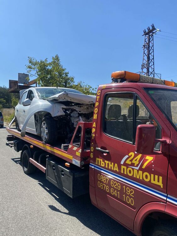 Тежка катастрофа при разклона за Широко поле, четирима в Спешното отделение в Кърджали