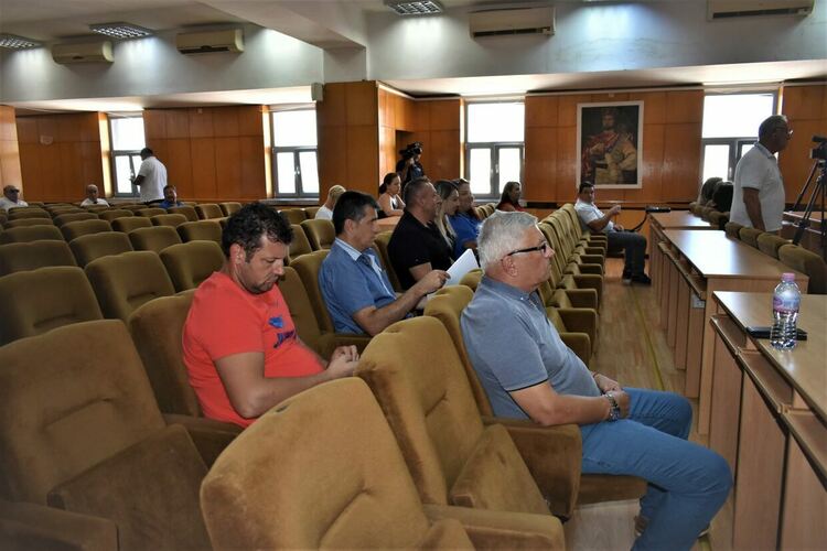 Обсъдиха проекта за бюджет на община Асеновград 