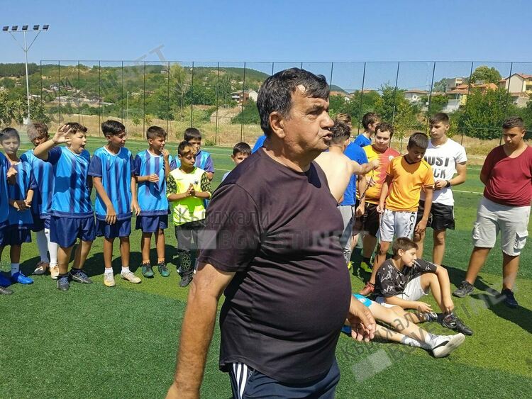    Учениците от „П.Яворов” спечелиха турнир по футбол за децата от малцинствата в Кърджали