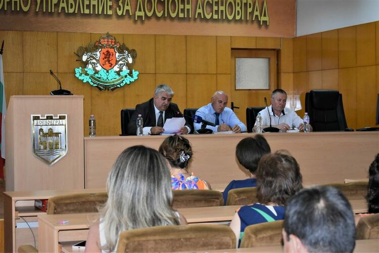 Обсъдиха проекта за бюджет на община Асеновград 