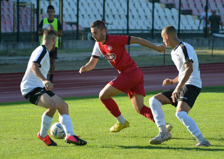 „Саяна Хасково“ приема „Димитровград“ в областния финал за Купа България