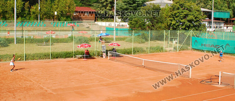 Станаха ясни финалистите на тенис турнира в Хасково
