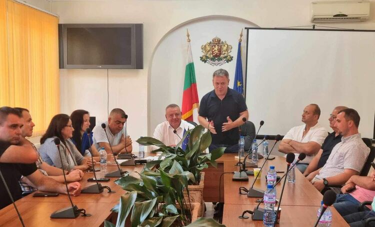 Фахри Молайсенов отново е кандидатът на ДПС за кмет на Мадан