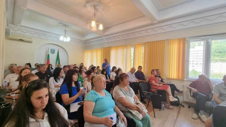 Фахри Молайсенов отново е кандидатът на ДПС за кмет на Мадан