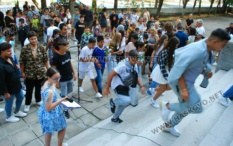 Откриха новата учебна година в Спортното училище с 215 деца