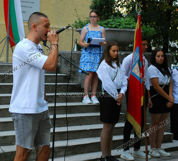 Откриха новата учебна година в Спортното училище с 215 деца