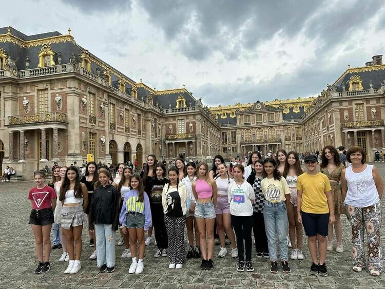 Детски хор „Орфей“ с успешно участие в международен фестивал в Париж