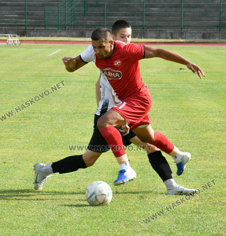 „Саяна Хасково“ с четвърти успех в първенството