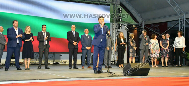 Румен Радев: Димитровград ще бъде градивното бъдеще на България