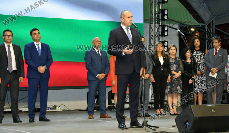 Румен Радев: Димитровград ще бъде градивното бъдеще на България