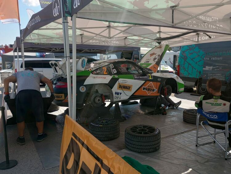 Хасковски механик и ветеран участваха в 52-то рали “България”