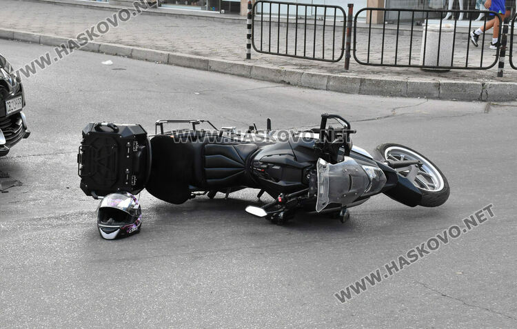 Един загинал и още петима пострадали мотористи при катастрофи в Хасковско