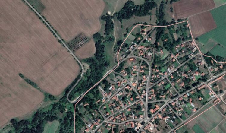 Сигнализираха за нерегламентирано сметище край Мандра