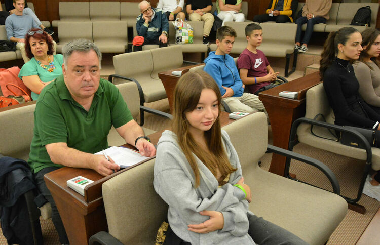 Дискутираха преодоляването на неравенствата като ефект върху младежите и уязвимите групи