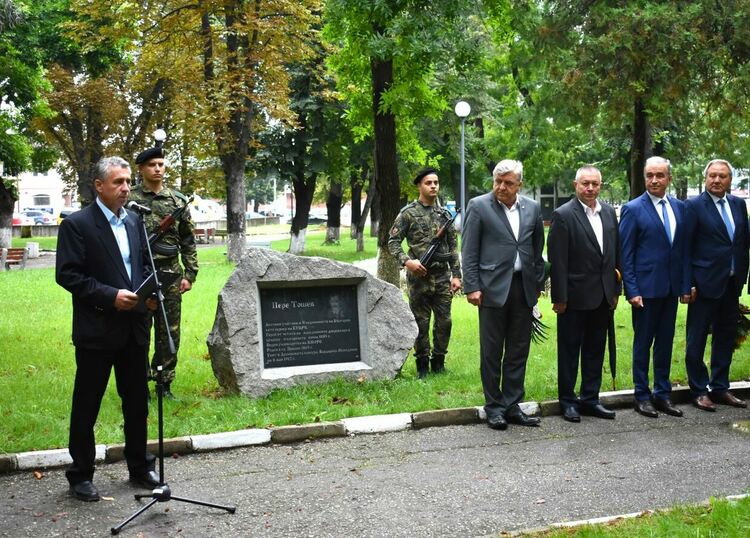 Кметът Грудев: Съединението е урок по достойнство пред целия свят