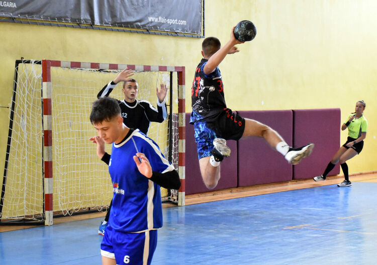 Отборите на “Асти” триумфираха в приятелския турнир “Вълчо Даскалов”