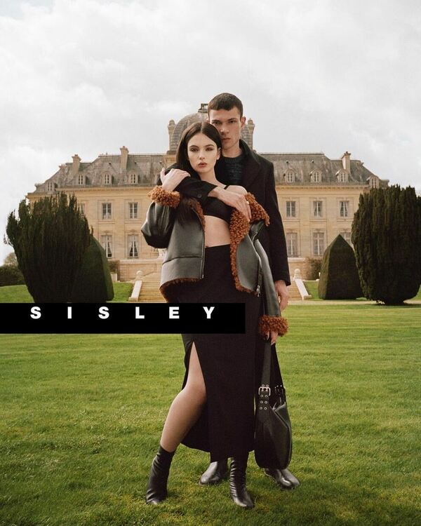 Дева Касел ни оставя без думи във фотосесия за Sisley