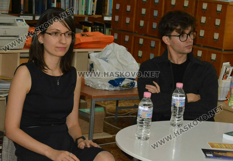 Представиха пред хасковлии лауреати от националния конкурс „Южна пролет“