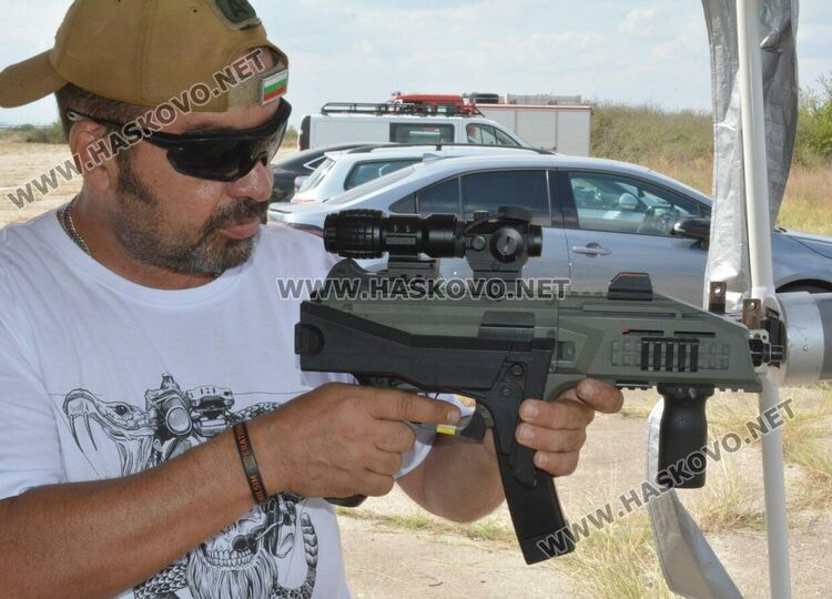 Над 400 души се включиха в еърсофт играта край Хасково