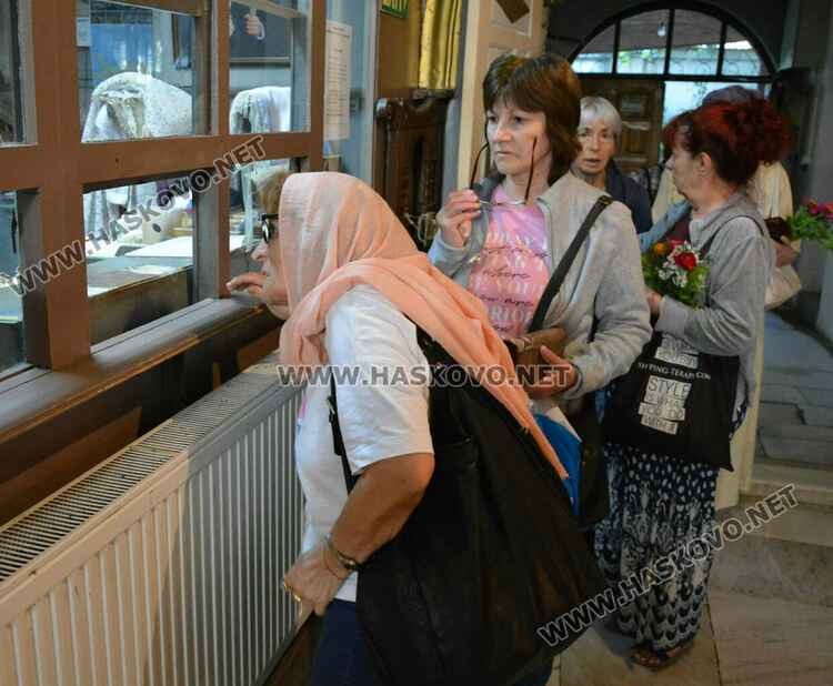 Празнична литургия за Рождество Богородично в Деня на Хасково