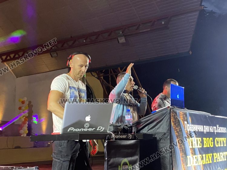 Авторска и клубна музика на Голямото градско DJ-парти