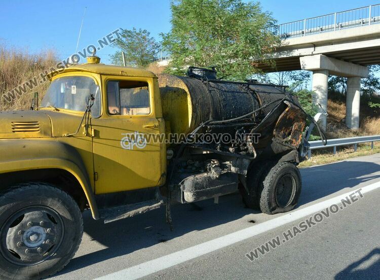 Водач на бус загина при катастрофа с камион на магистрала „Марица“