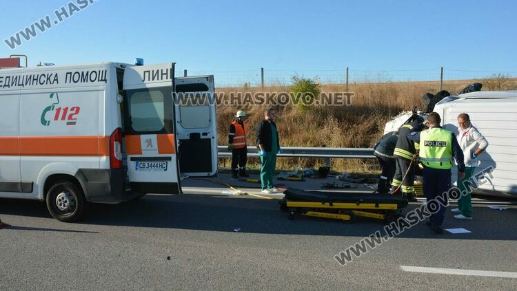 Водач на бус загина при катастрофа с камион на магистрала „Марица“