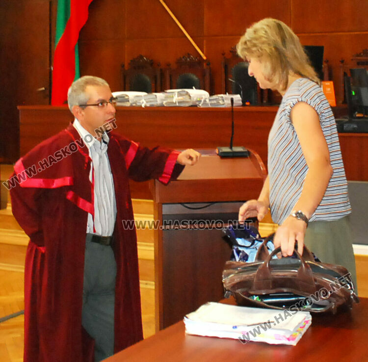 Съдът върна на прокуратурата делото срещу ОПГ с гранични полицаи за трафик на хора