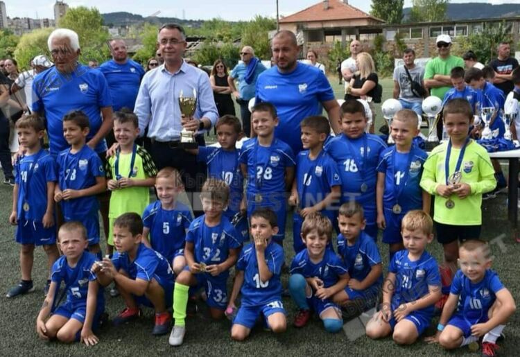 Футболна академия"Арда 1924" с куп трофеи от турнира PARADISE AUTUMN CUP 2023 