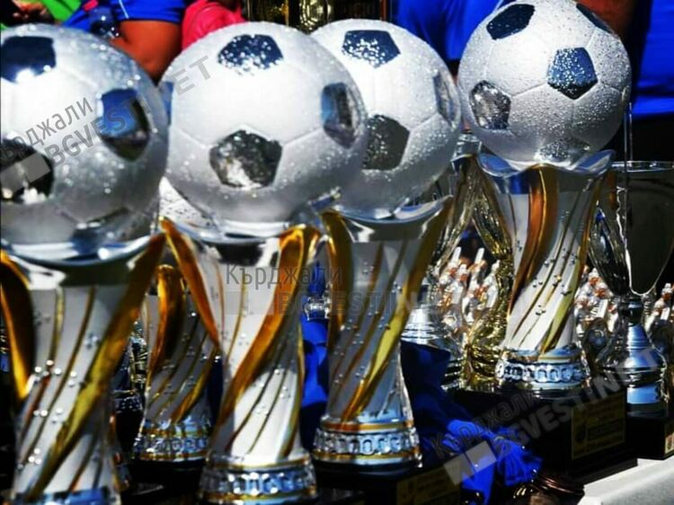 Футболна академия"Арда 1924" с куп трофеи от турнира PARADISE AUTUMN CUP 2023 