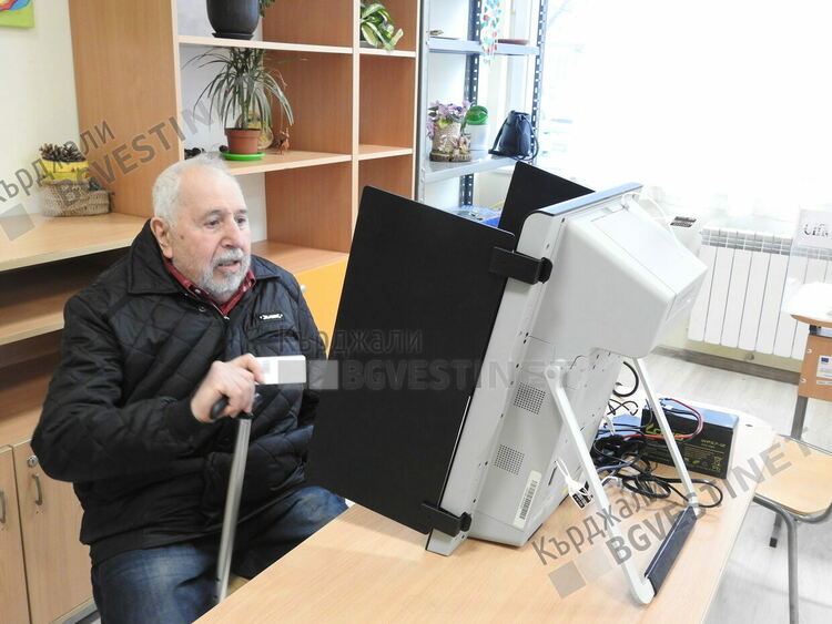 Бъдещият местен парламент в Кърджали отново ще има 41 съветници, реши ОбИК