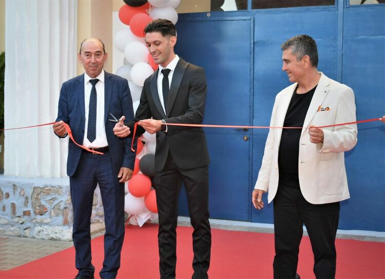 Нова спортна зала отвори врати в Асеновград 