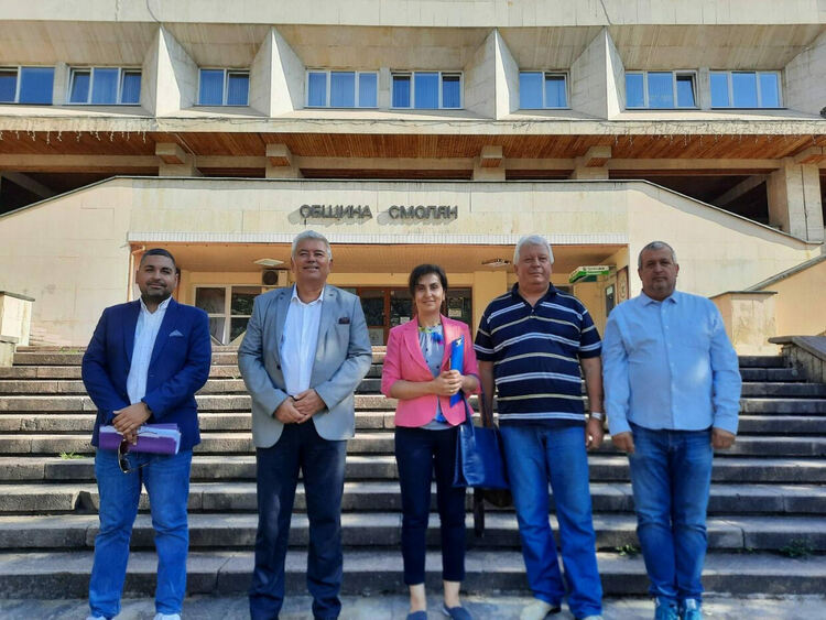 Стефан Сабрутев се регистрира за предстоящия местен вот