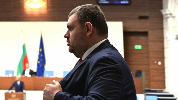 Пеевски се отметна, няма да настоява сега за смяна на инспектората на Висшия съдебен съвет
