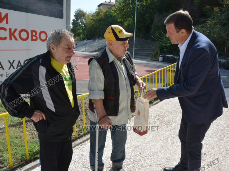 Мотоболът в Хасково стана на 65 години