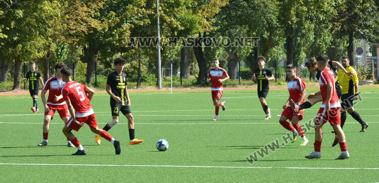 Юношите на „Хасково 2022“ разбиха „Априлец Бояджик-2017“