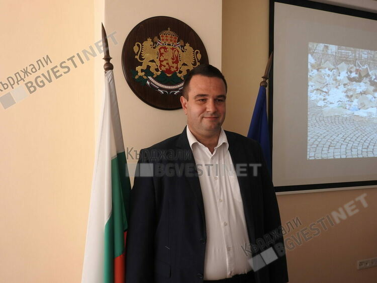 Никола Чанев