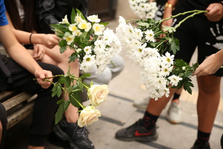 Шествие в памет на 15-годишния Филип, блъснат на пешеходна пътека в София 