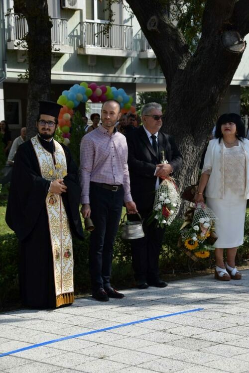 Откриха новата учебна година в Асеновград (снимки)