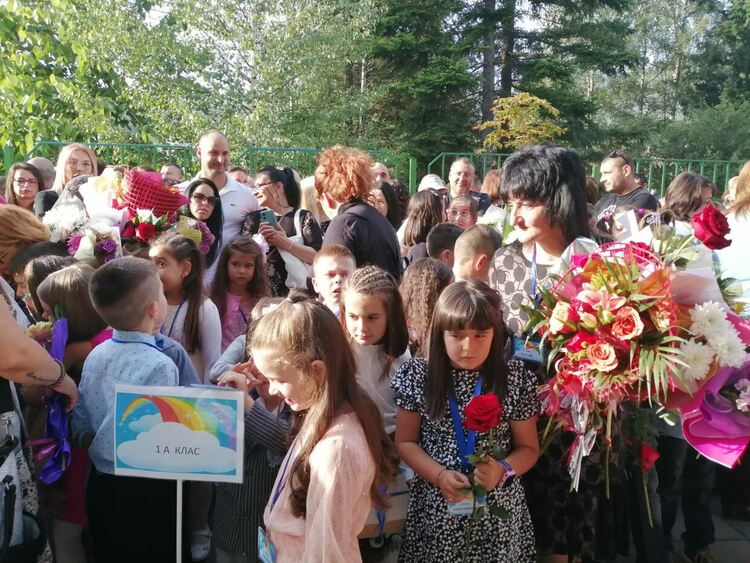 ЧЕСТИТ ПЪРВИ УЧЕБЕН ДЕН! /галерия/