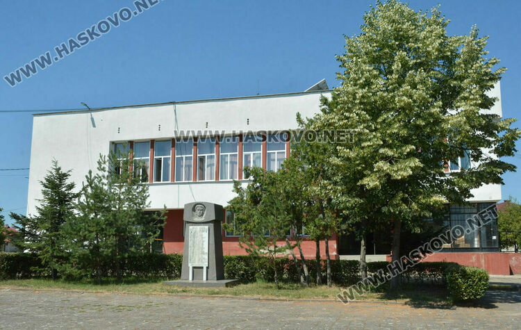 Организират Дни на студентската поезия и проза в Хасково и Въгларово