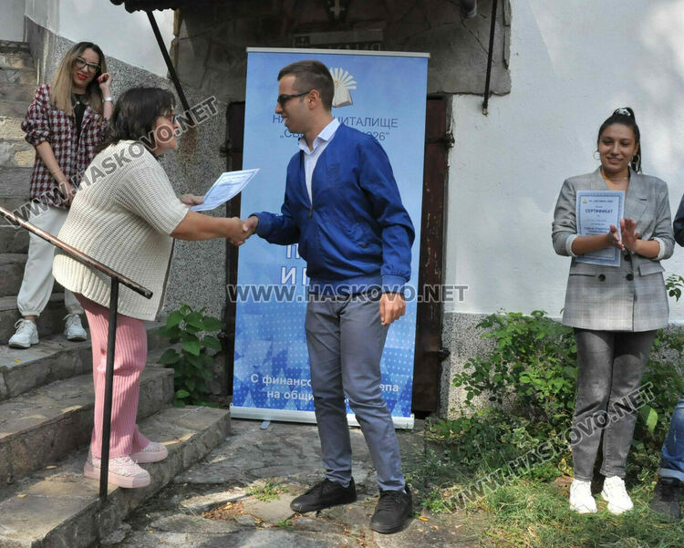Наградиха победителите в конкурс за студентска поезия и проза
