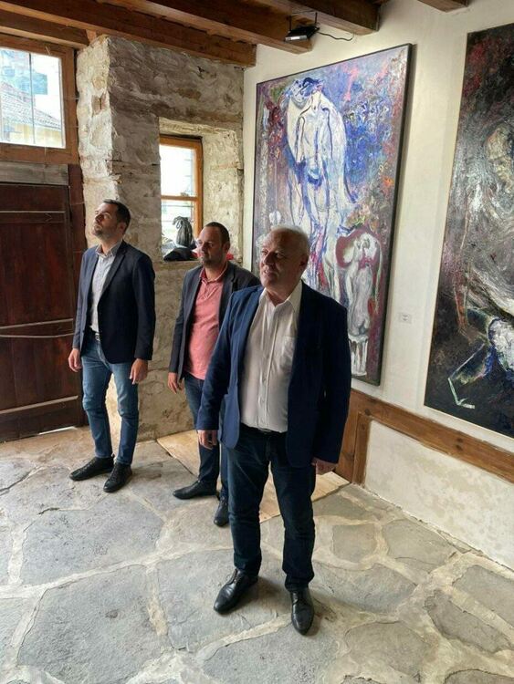  В Реставрираната къща-музей "Кирил Маджаров" бе открит музей галерия Петър Пиронков