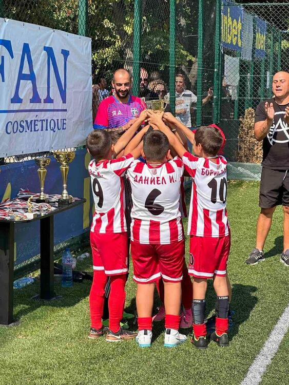 Младите таланти на ФК „Хасково“ станаха шампиони в Пловдив